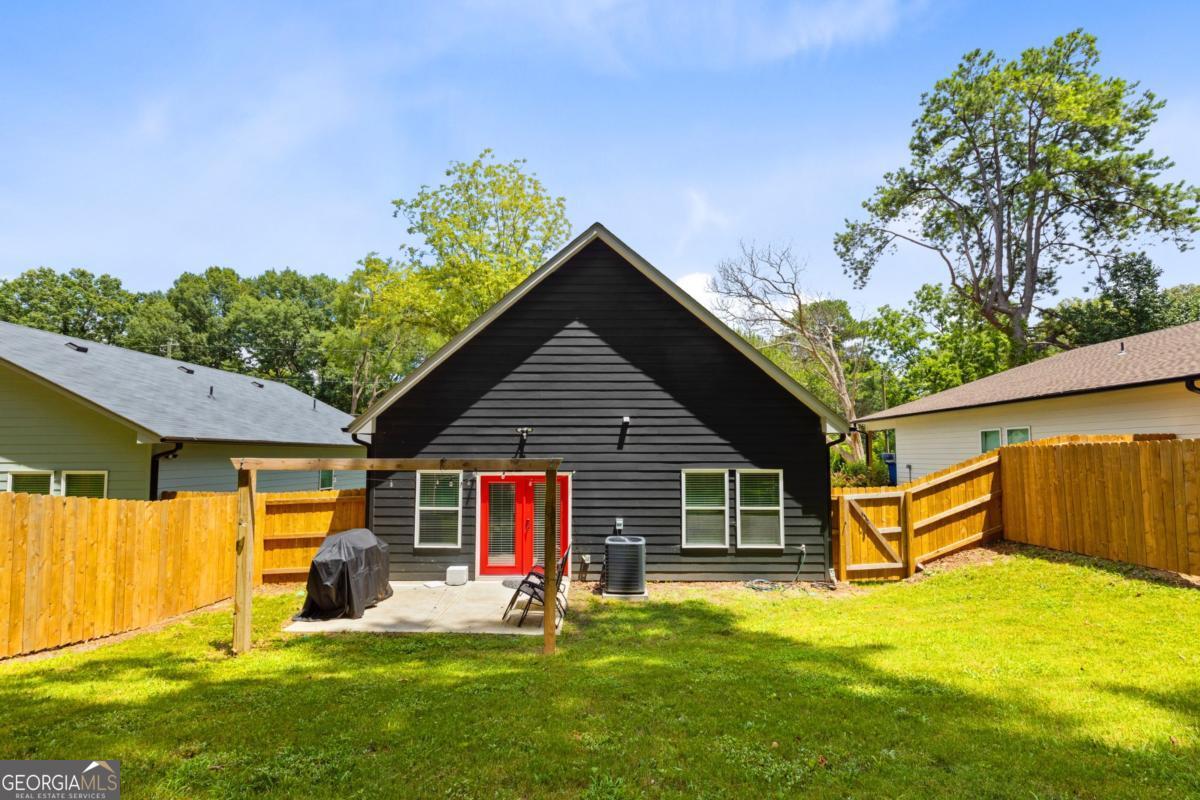 624 Robert Street NW Atlanta GA 30318