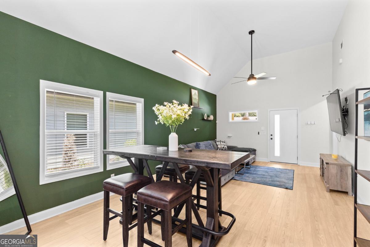 624 Robert Street NW Atlanta GA 30318