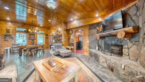 911 Summit Way Blairsville GA 30512
