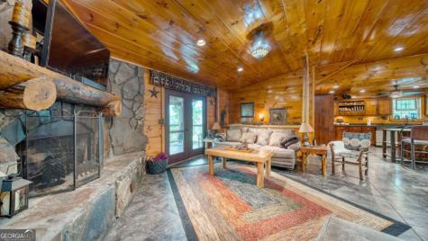 911 Summit Way Blairsville GA 30512