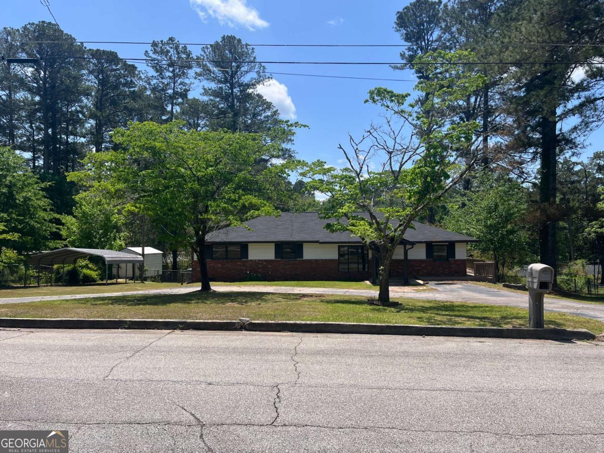 203 S Chilton Crescent Lagrange GA 30240