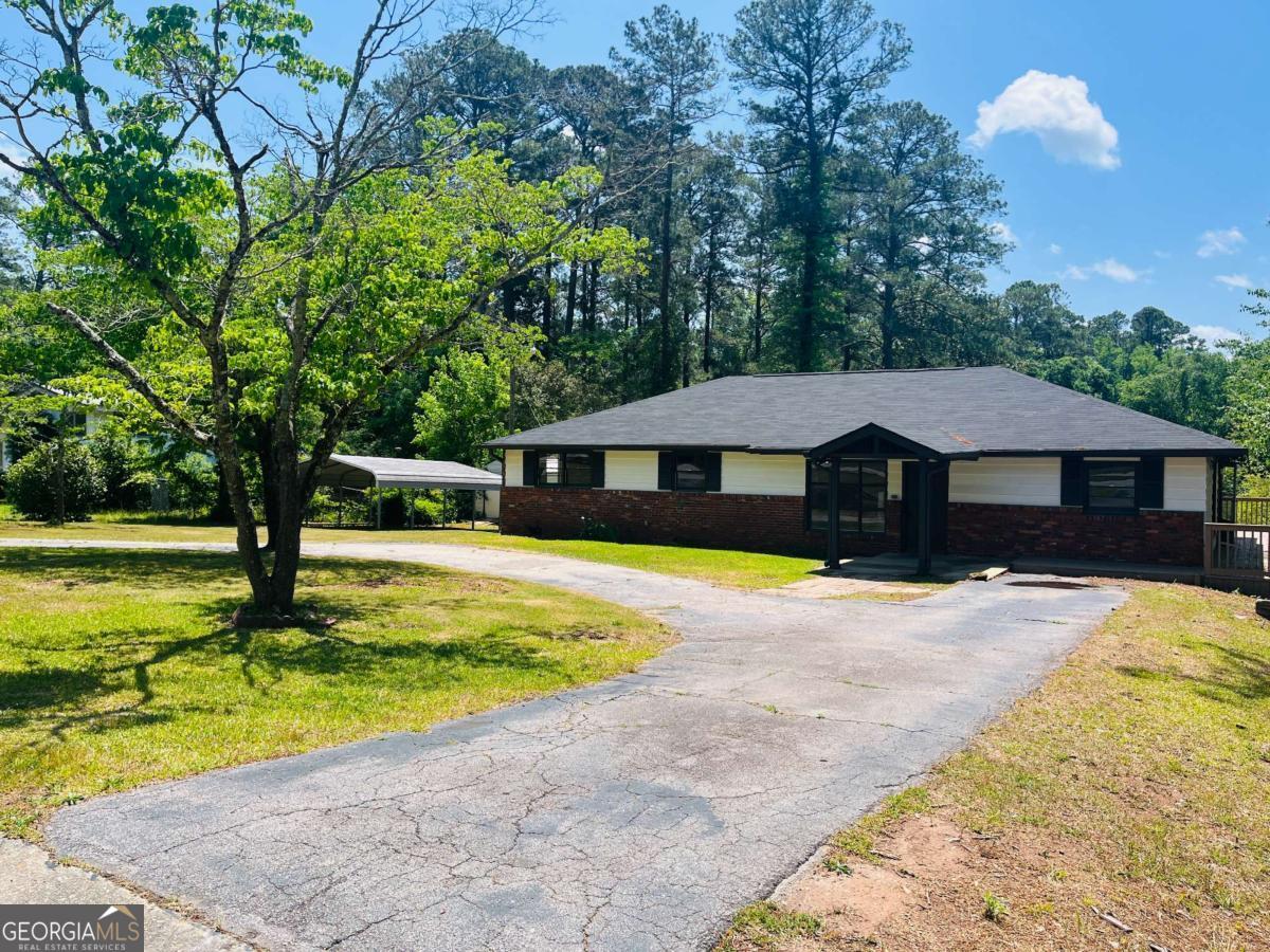 203 S Chilton Crescent Lagrange GA 30240