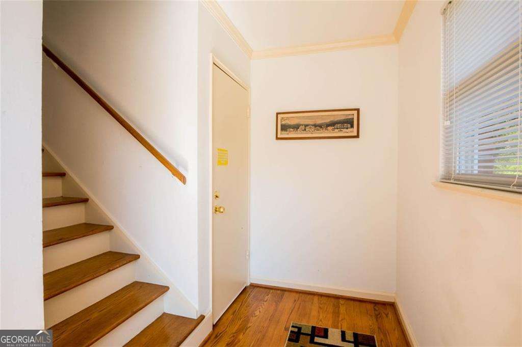 1538 Beech Valley Way Atlanta GA 30306