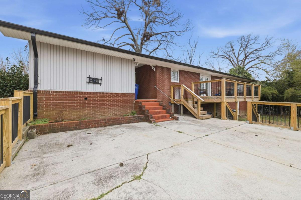 2176 Riverside Drive Gainesville GA 30501