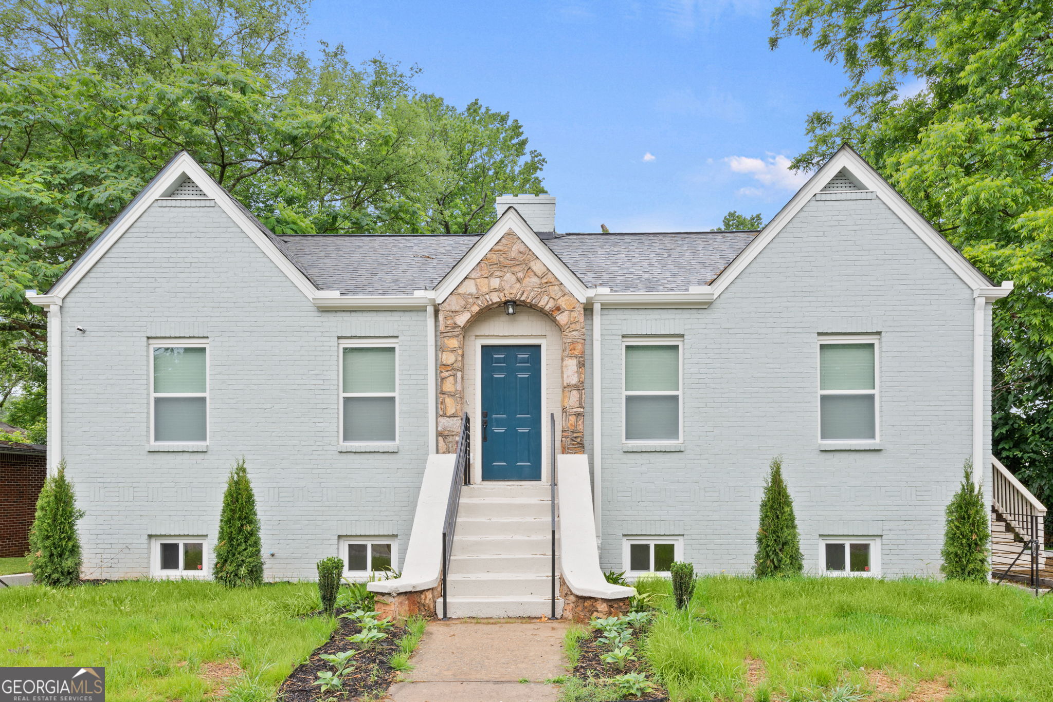 636 Francis Place NW Atlanta GA 30318
