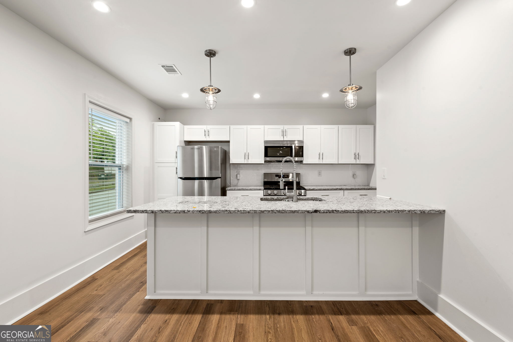 636 Francis Place NW Atlanta GA 30318