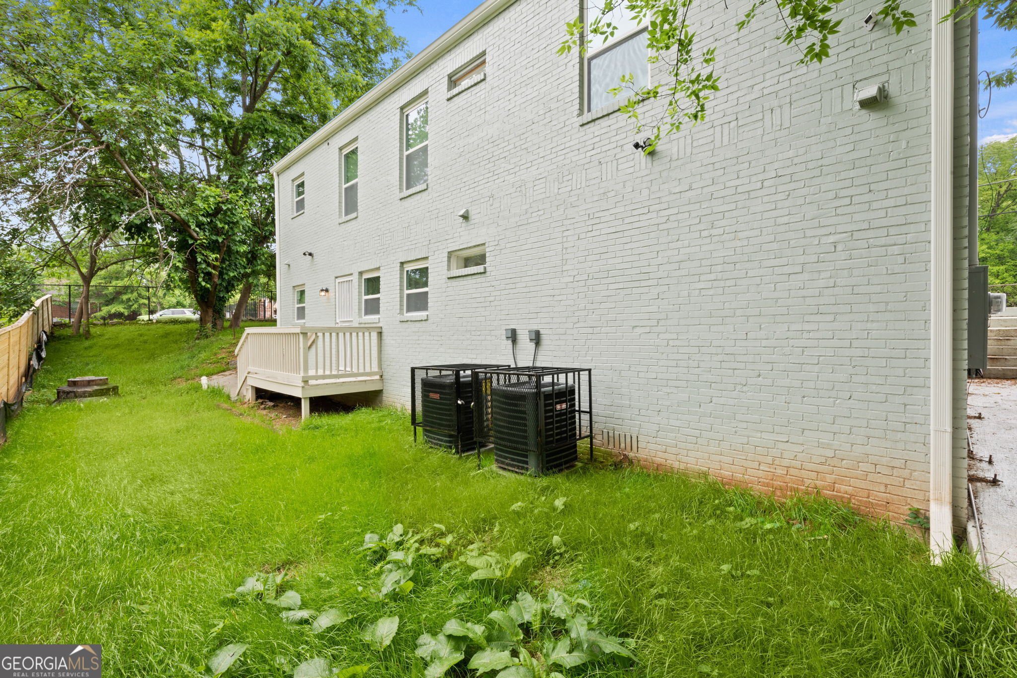 636 Francis Place NW Atlanta GA 30318