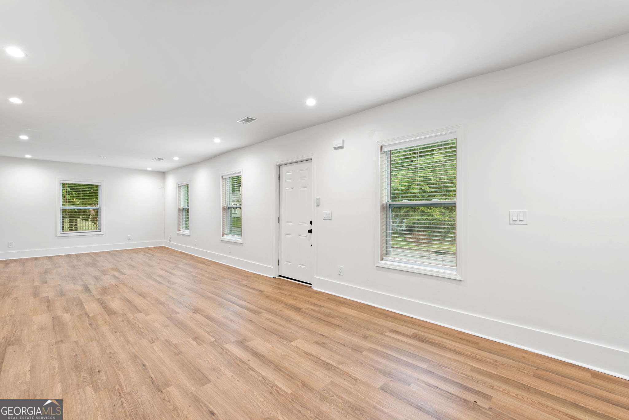 636 Francis Place NW Atlanta GA 30318