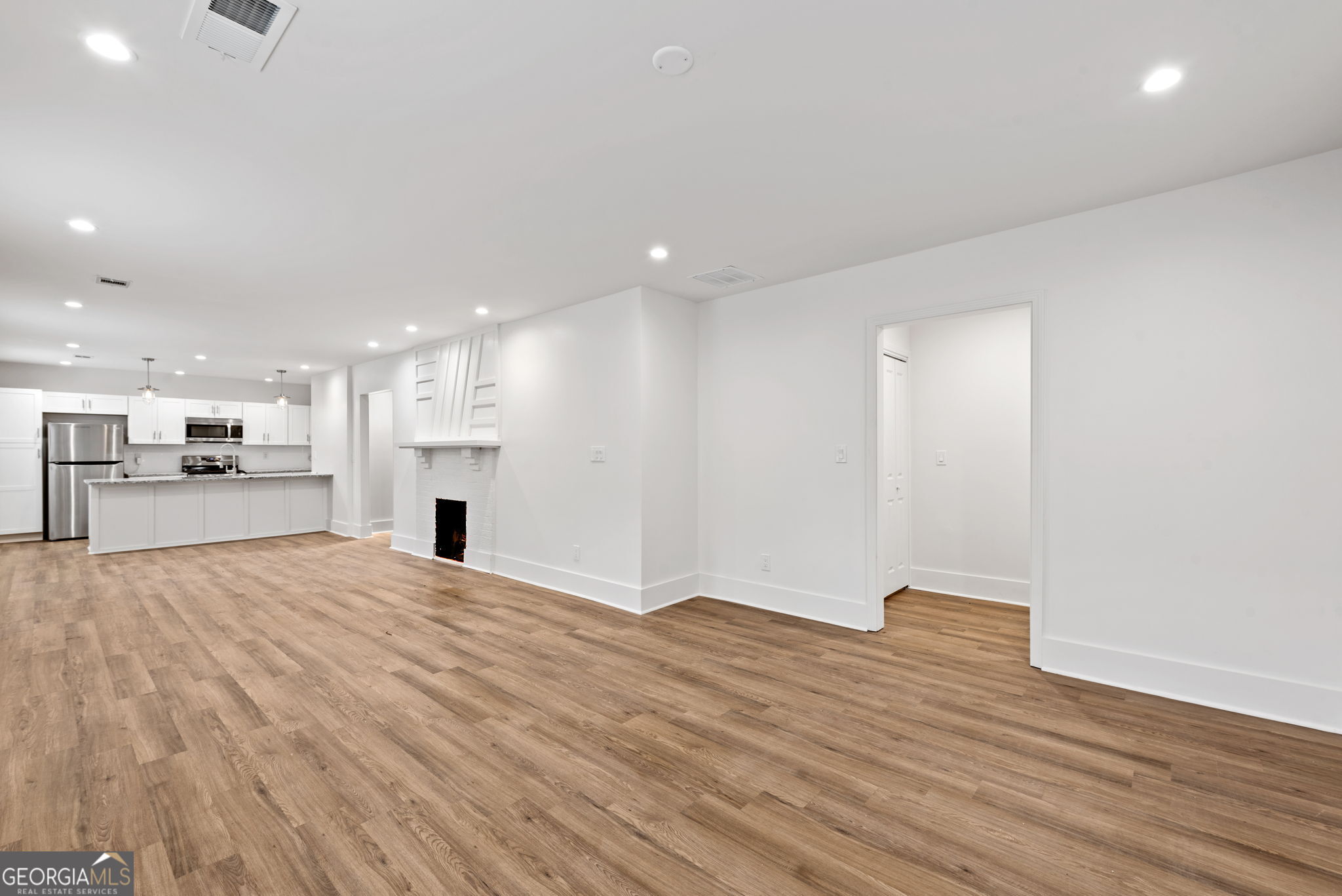 636 Francis Place NW Atlanta GA 30318