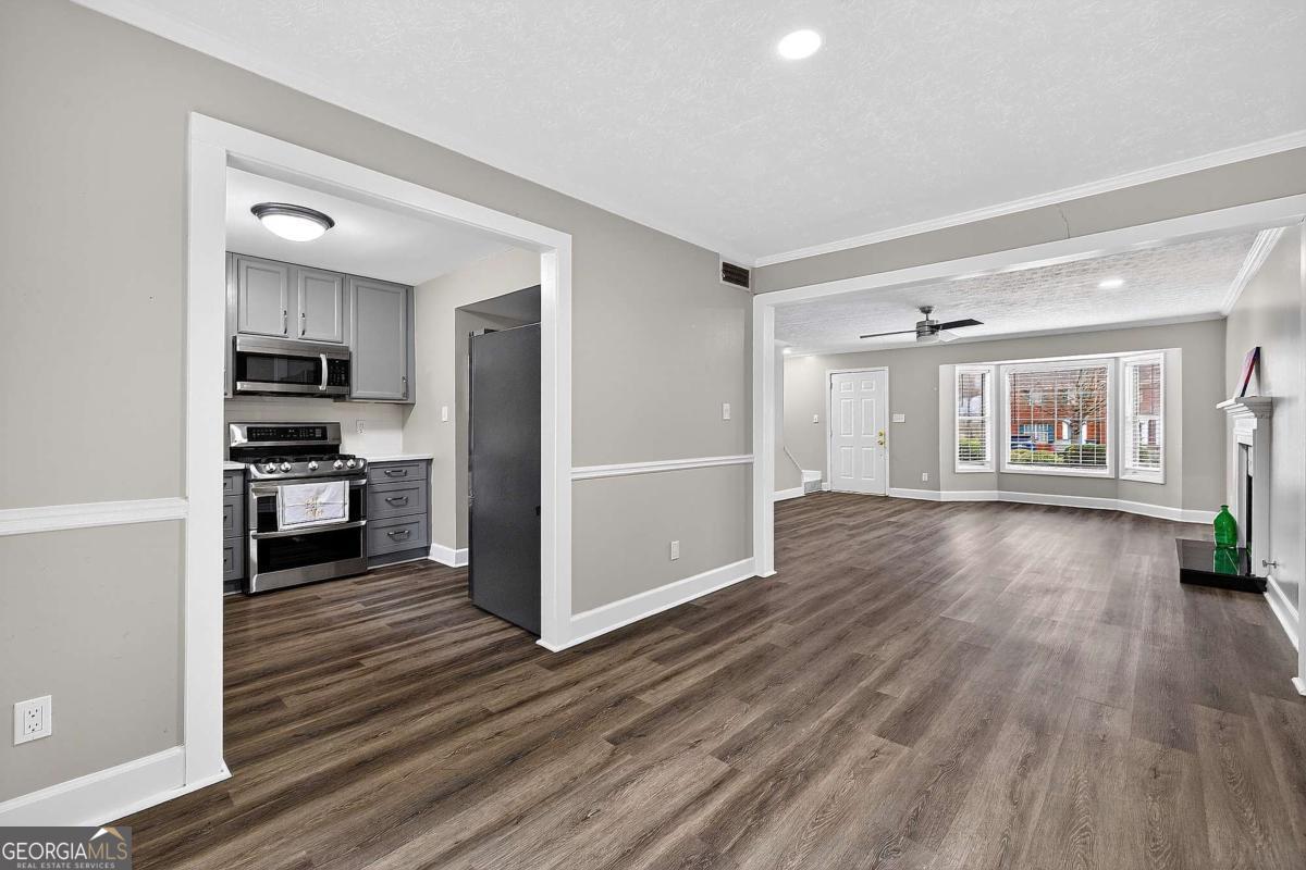 679 Anderson Walk Marietta GA 30062