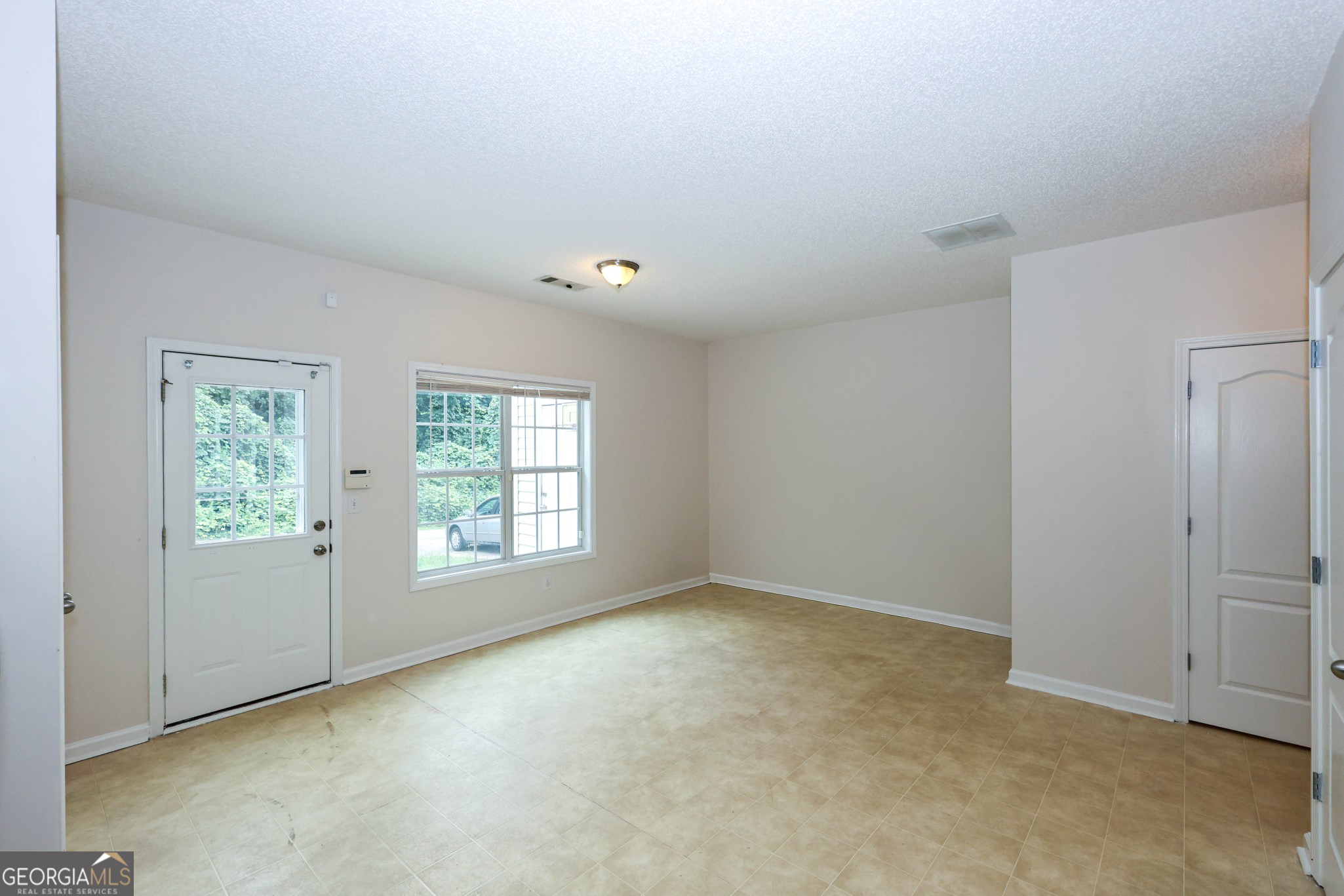 7705 Commerce Court Riverdale GA 30296