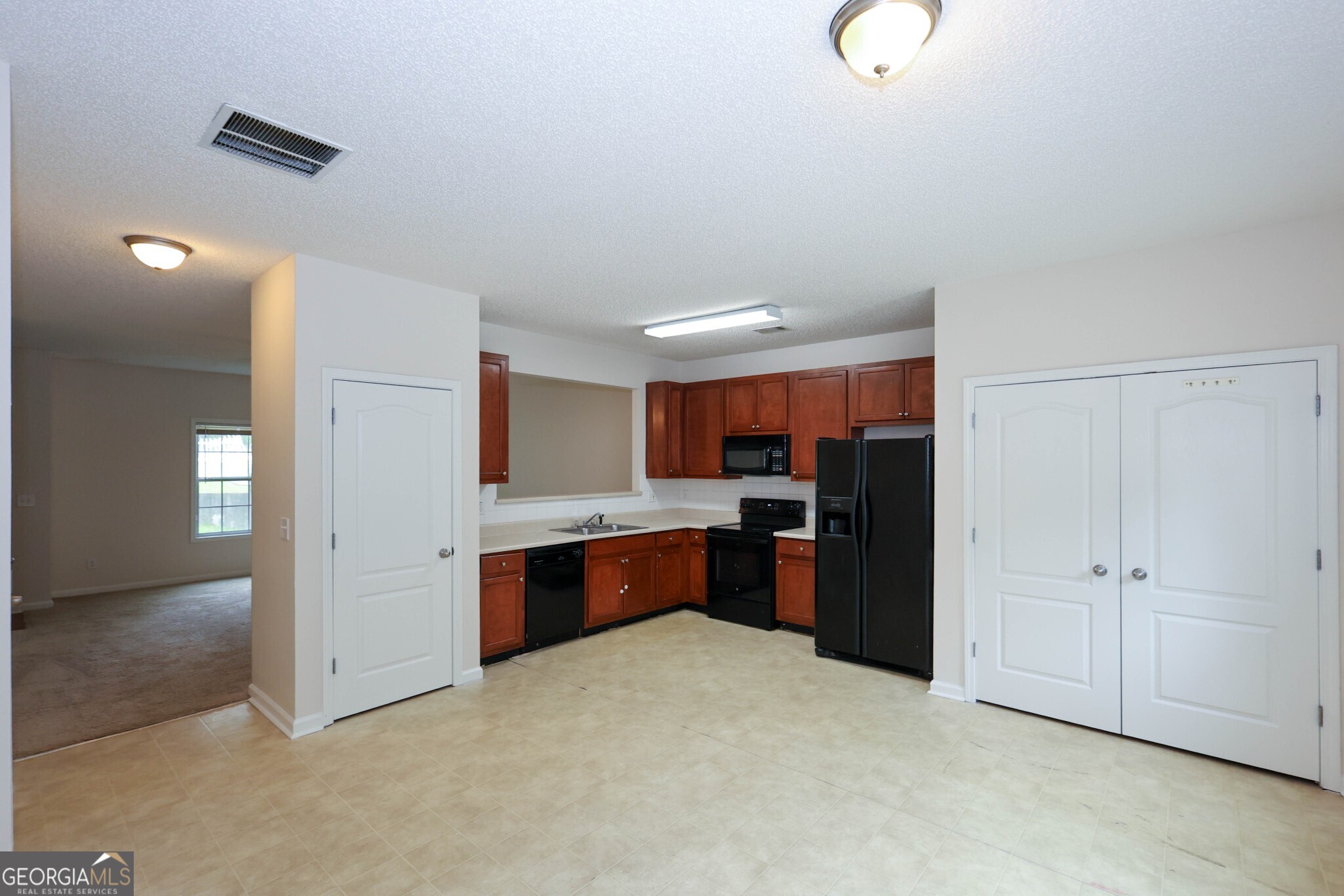 7705 Commerce Court Riverdale GA 30296