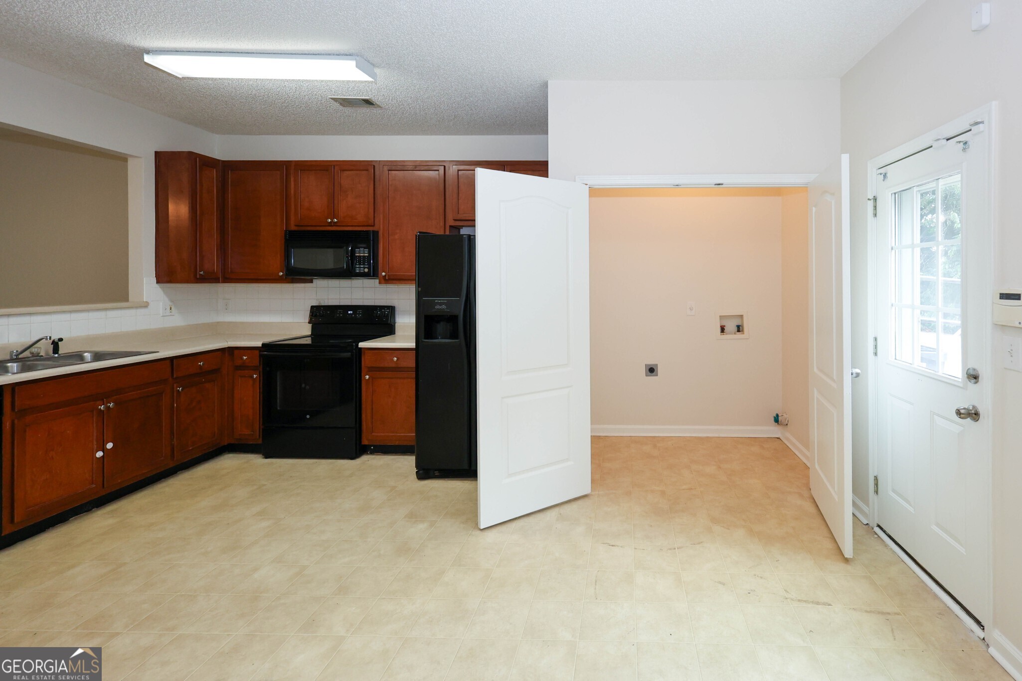 7705 Commerce Court Riverdale GA 30296