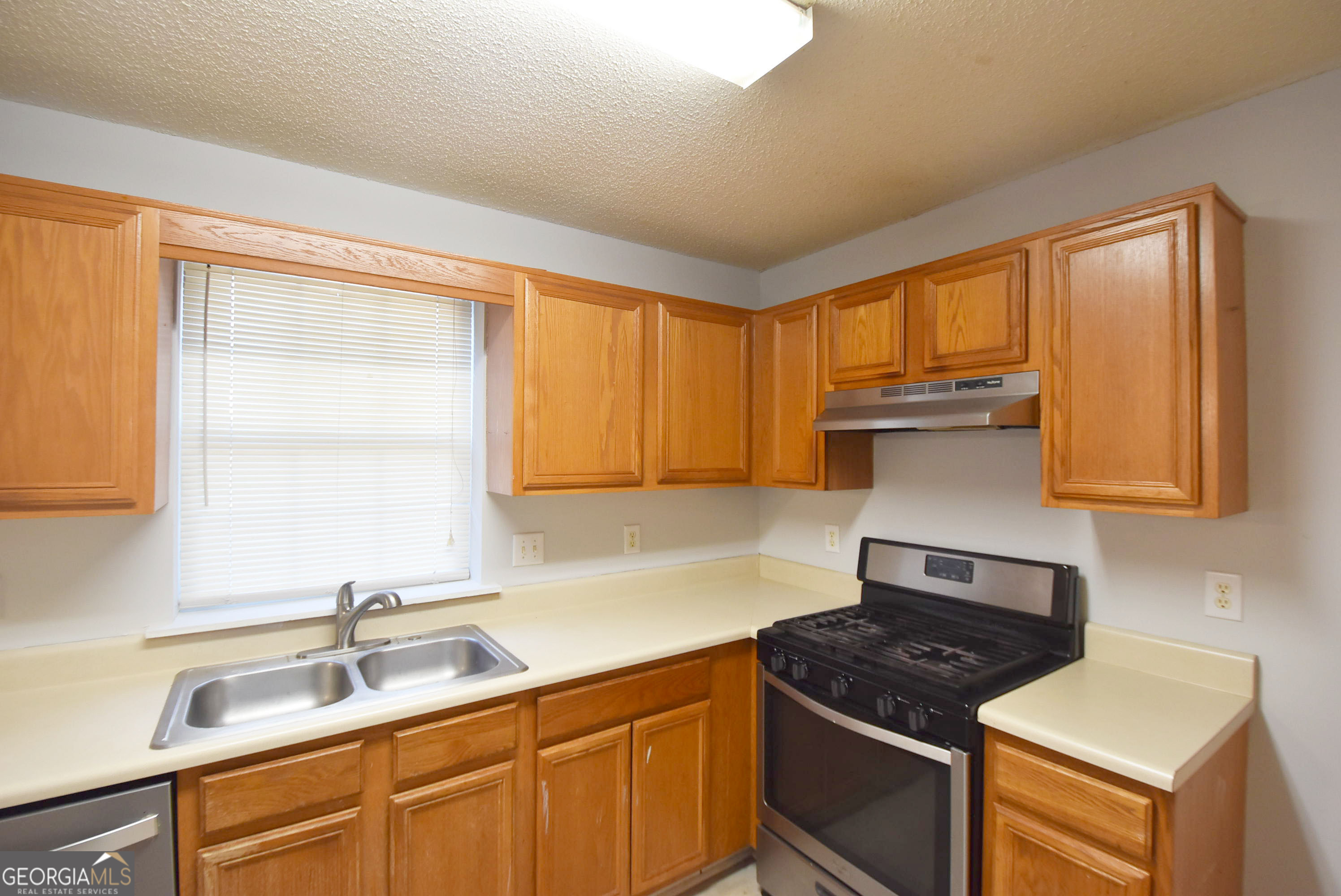147 S Fairfield Drive Peachtree City GA 30269