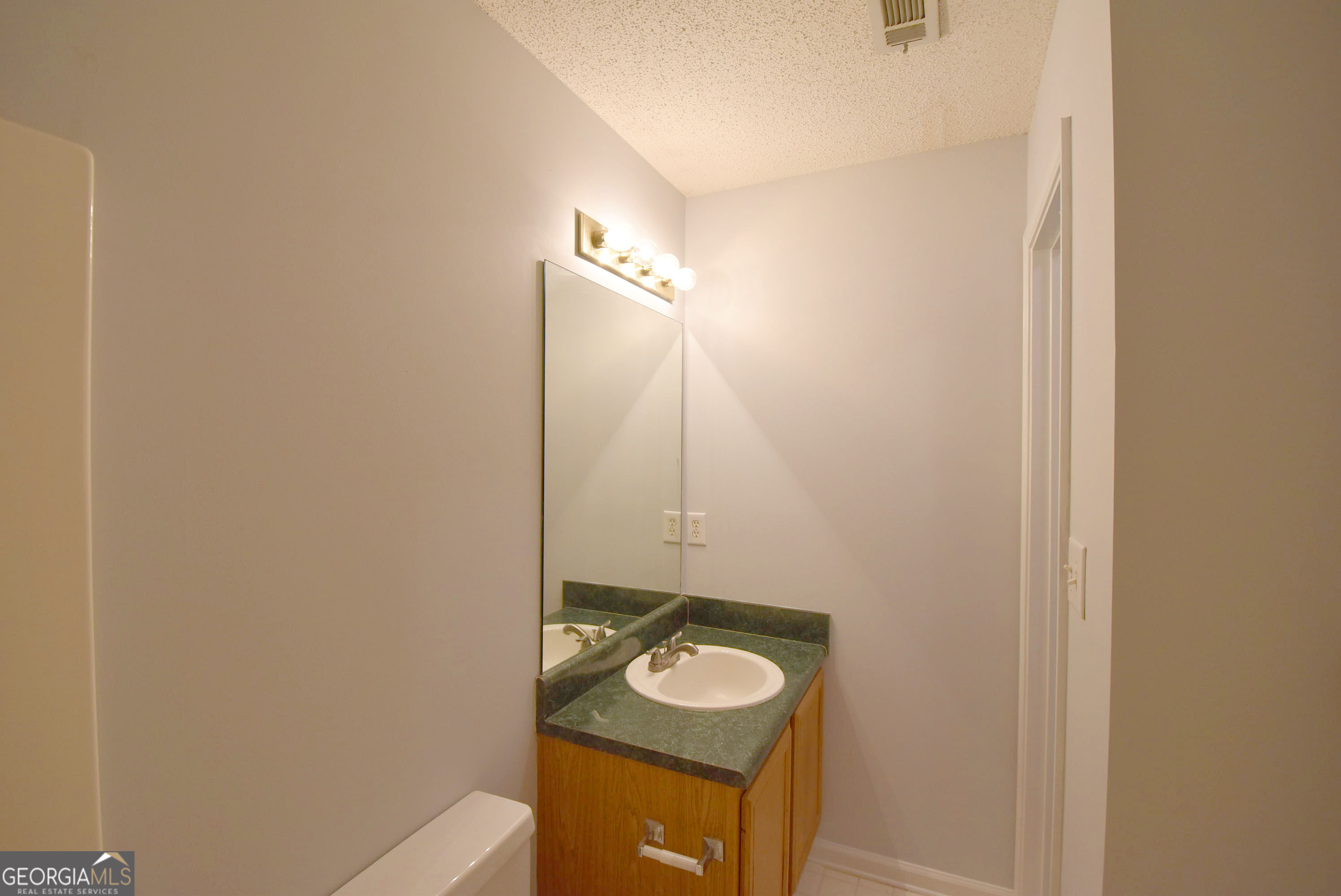 147 S Fairfield Drive Peachtree City GA 30269