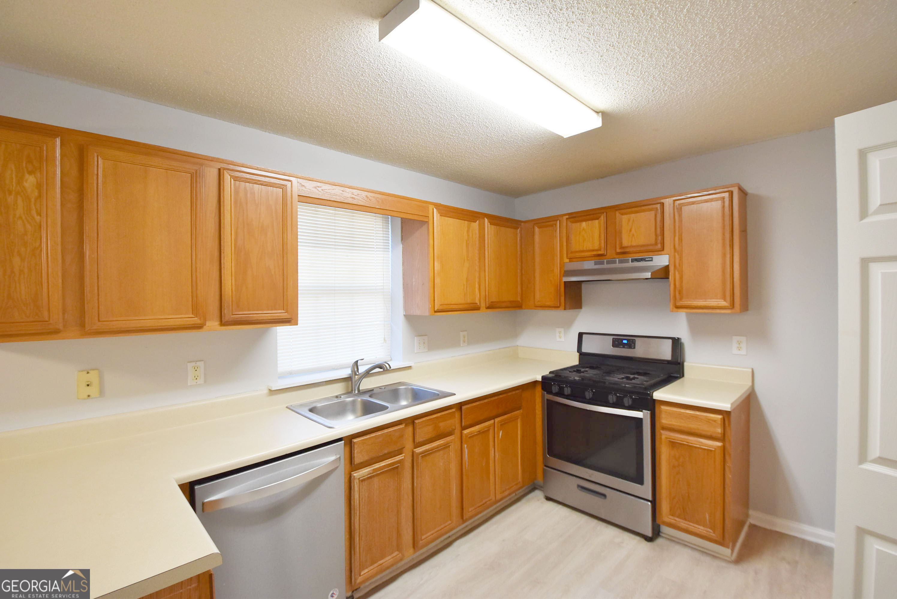 147 S Fairfield Drive Peachtree City GA 30269