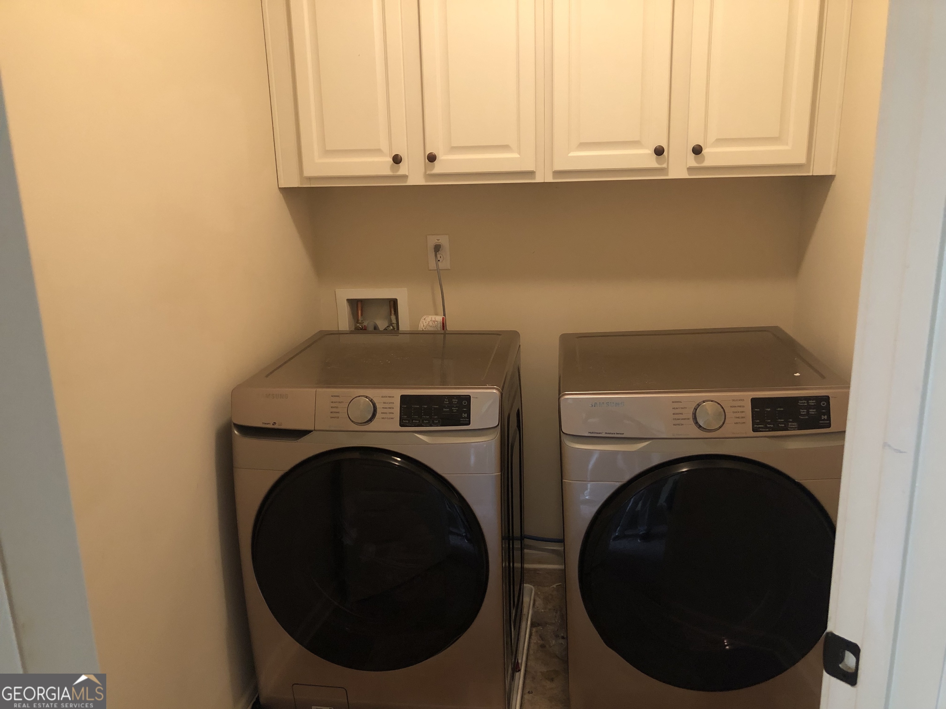 2154 Hammock Trail Hampton GA 30228