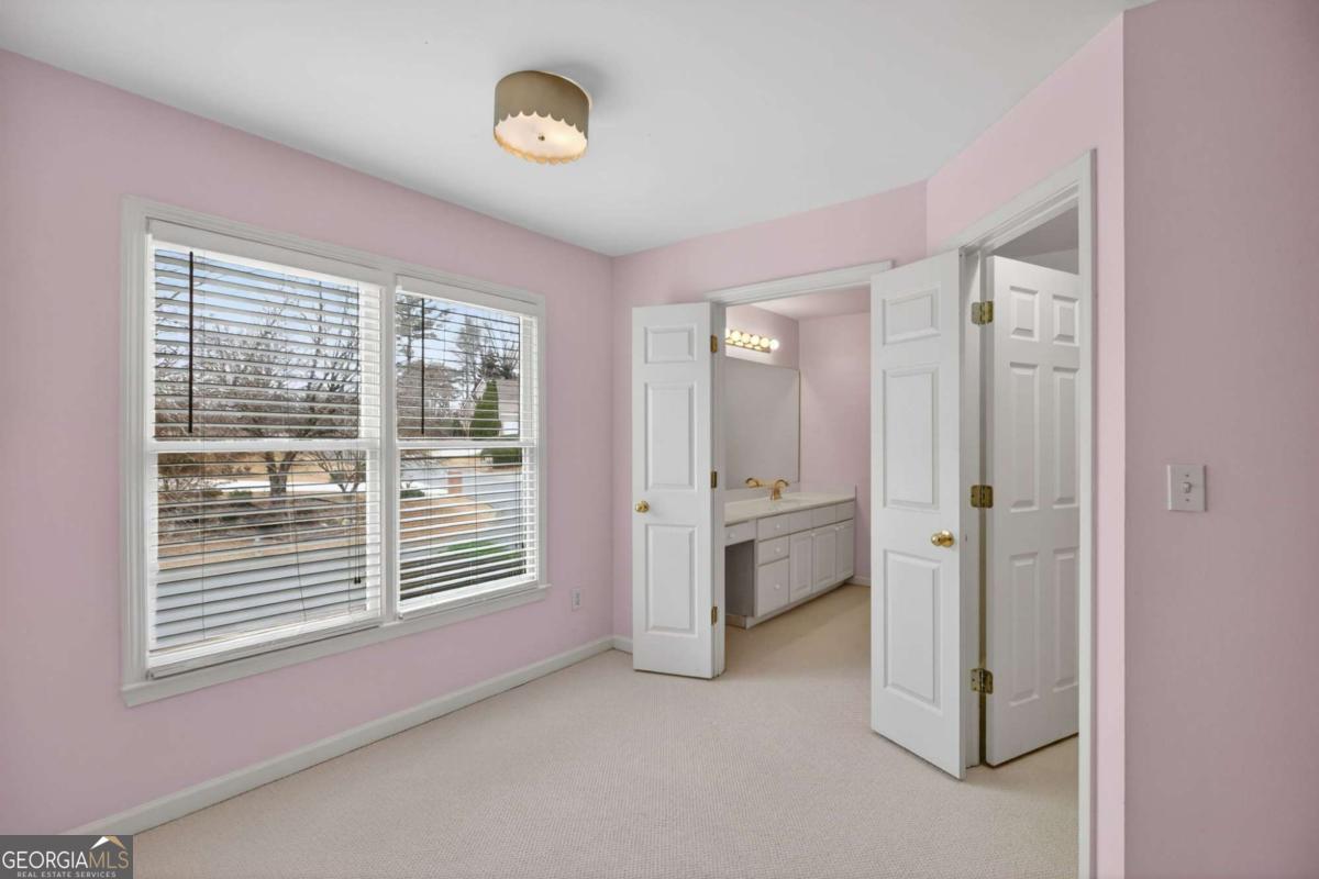 1712 Kenbrook Court Acworth GA 30101