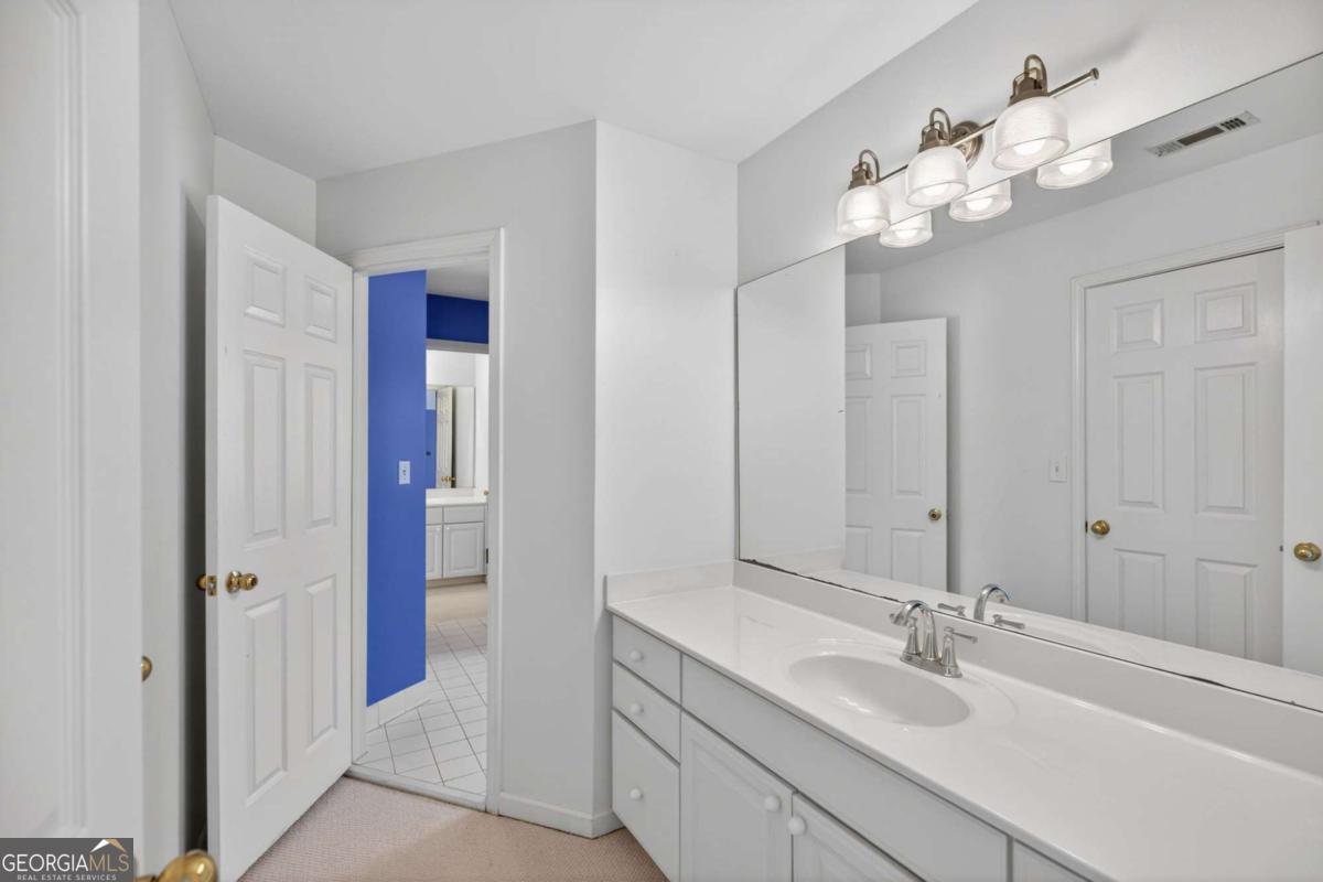 1712 Kenbrook Court Acworth GA 30101