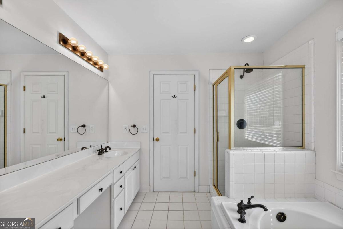 1712 Kenbrook Court Acworth GA 30101