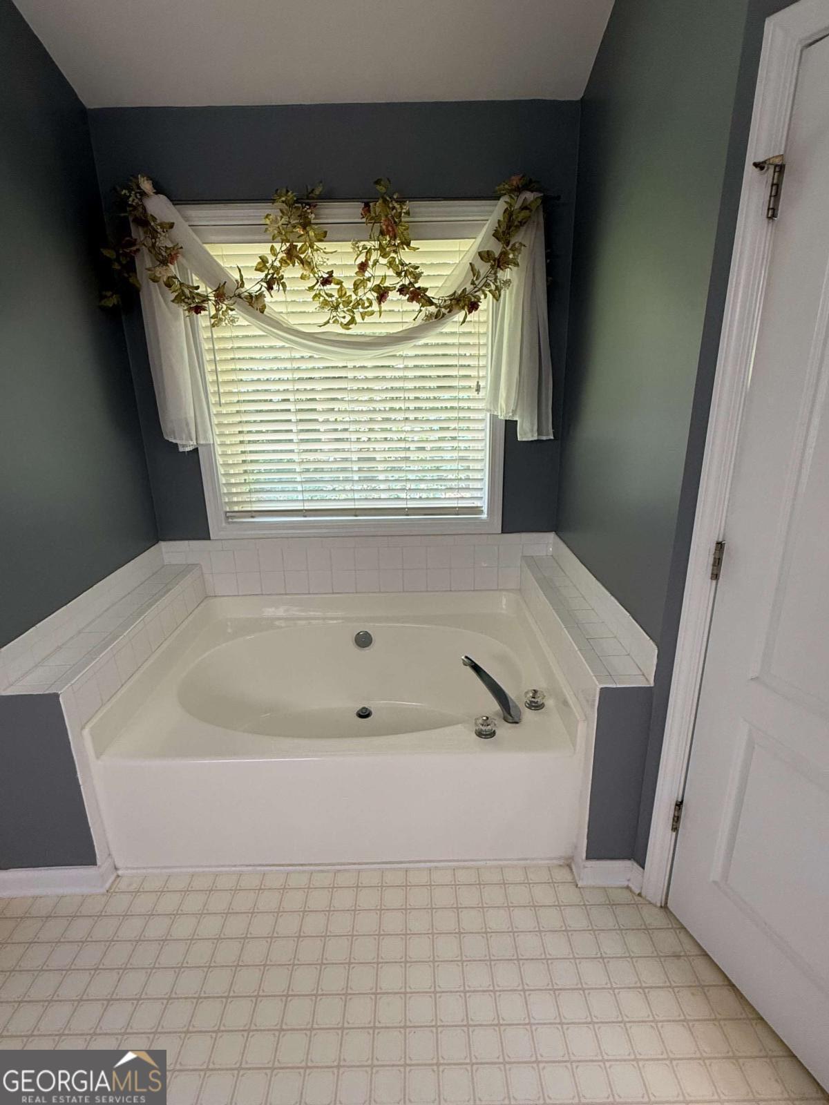 1890 Turtle Creek Way Lawrenceville GA 30043