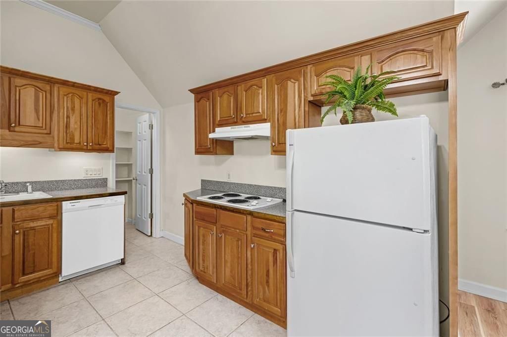 4640 Chestatee Pointe Gainesville GA 30506