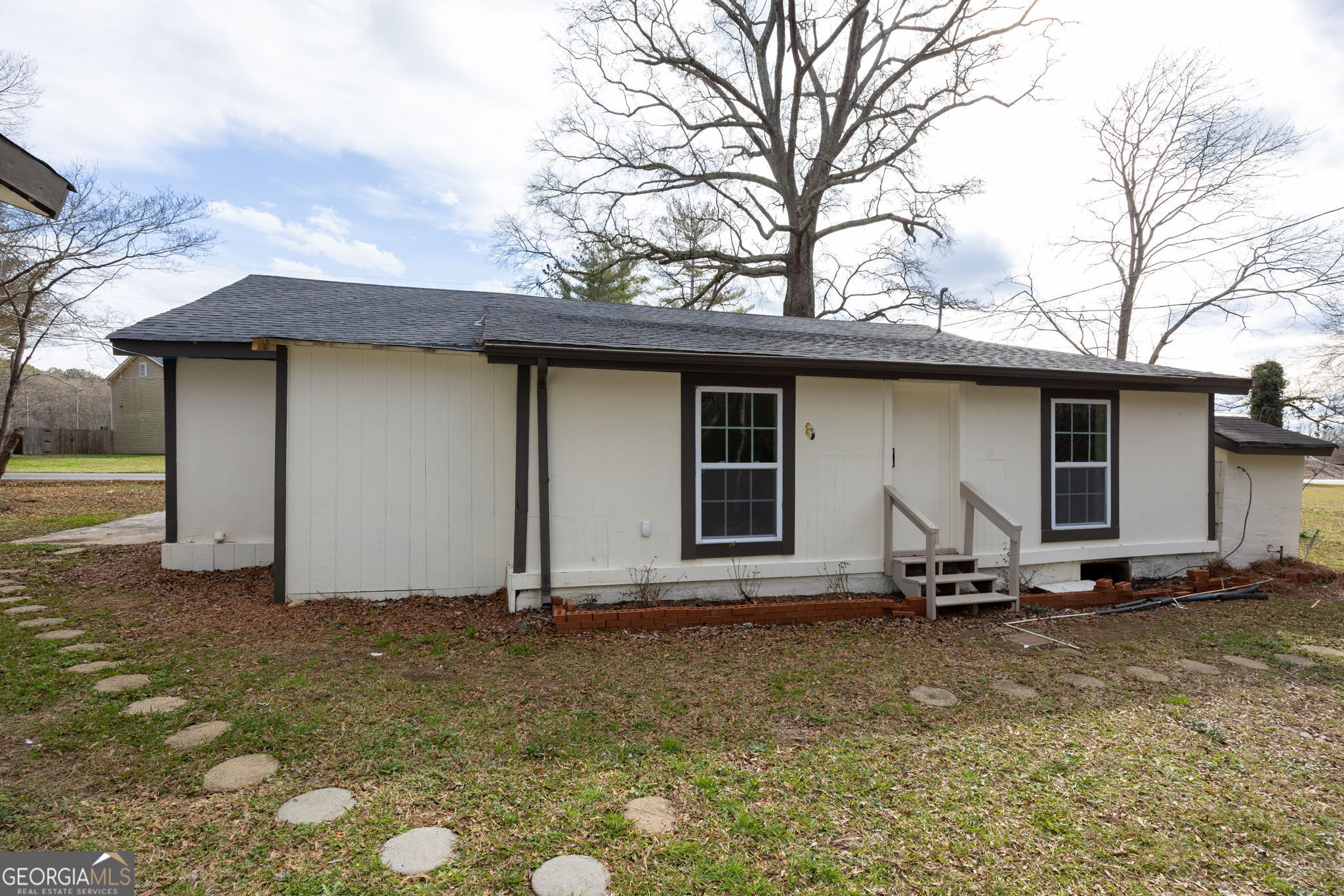 24 E Iron Belt Road Cartersville GA 30120