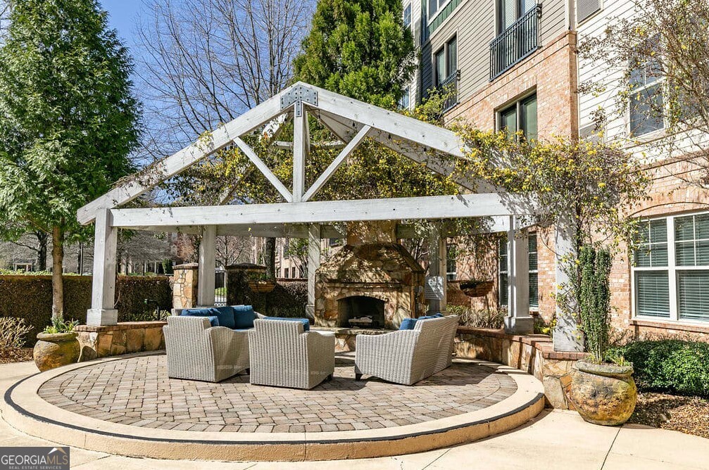1000 Ashwood Parkway Dunwoody GA 30338