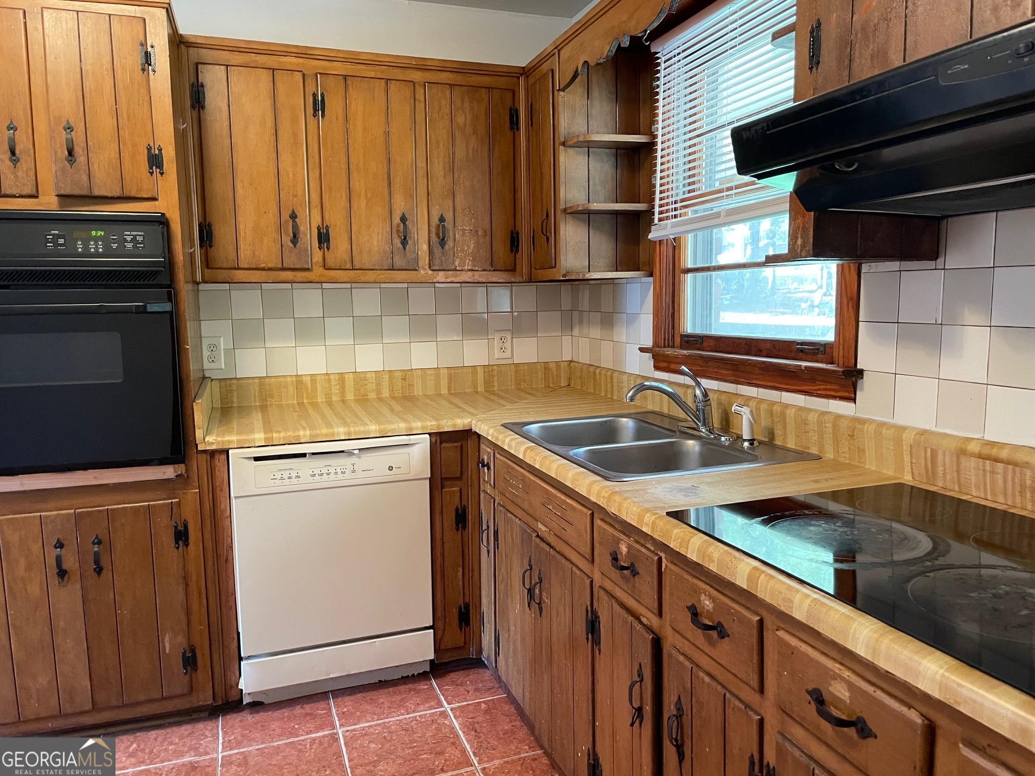 4243 Ervin Circle Forest Park GA 30297