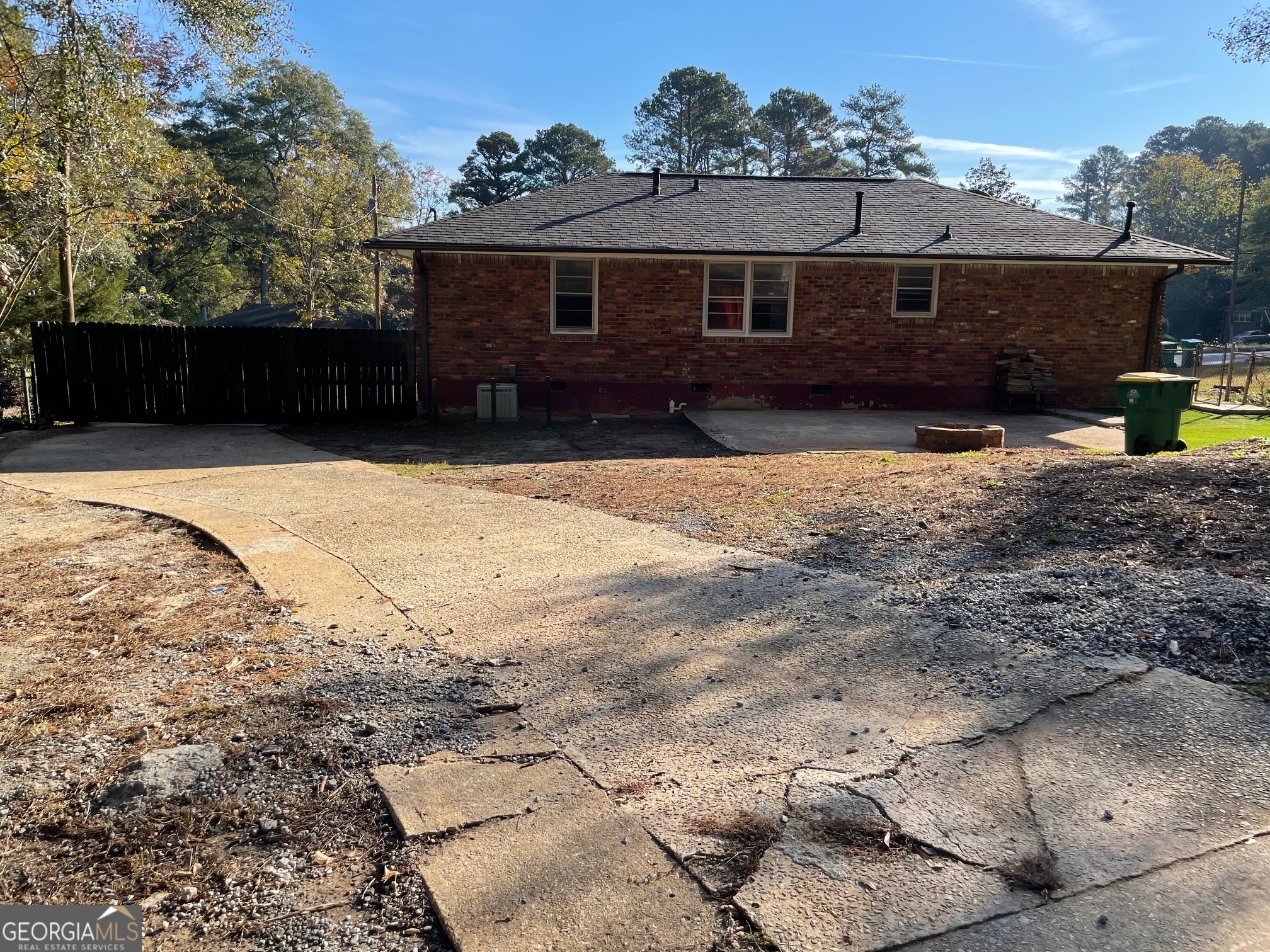 4243 Ervin Circle Forest Park GA 30297