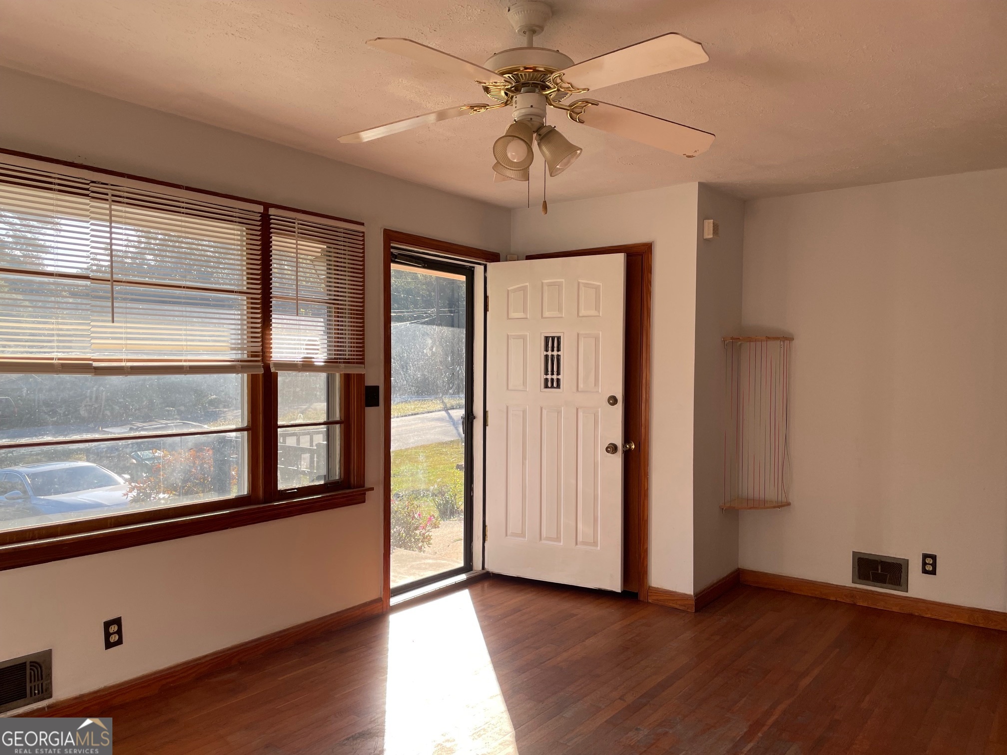 4243 Ervin Circle Forest Park GA 30297
