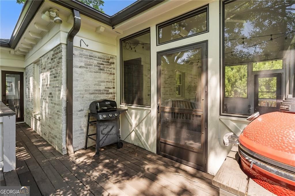 663 Yorkshire Road NE Atlanta GA 30306