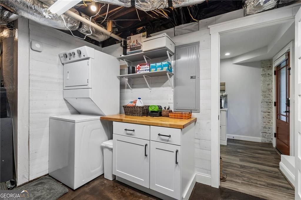 663 Yorkshire Road NE Atlanta GA 30306