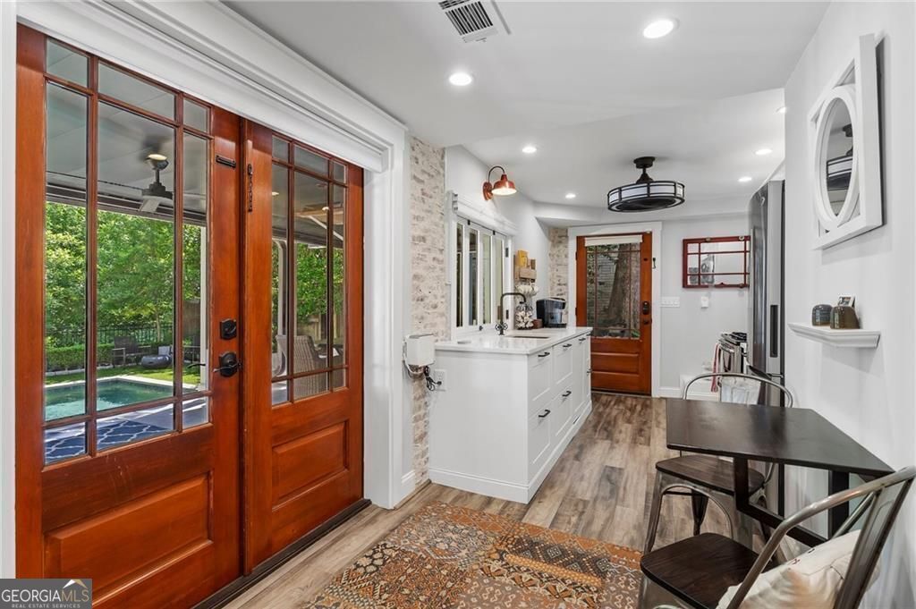 663 Yorkshire Road NE Atlanta GA 30306