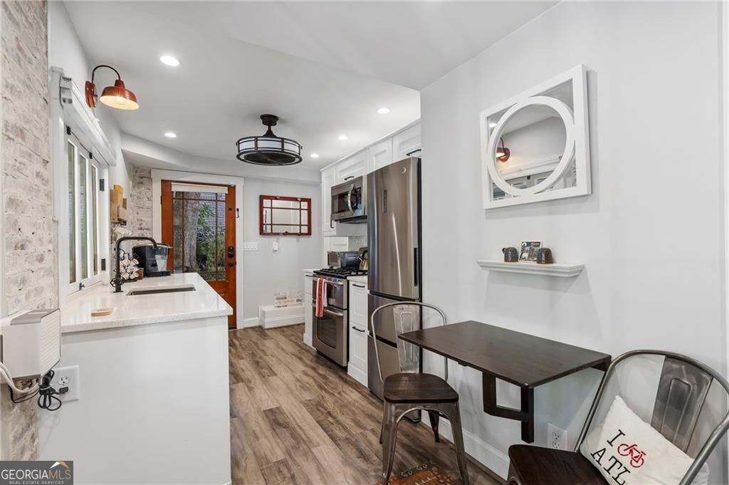 663 Yorkshire Road NE Atlanta GA 30306