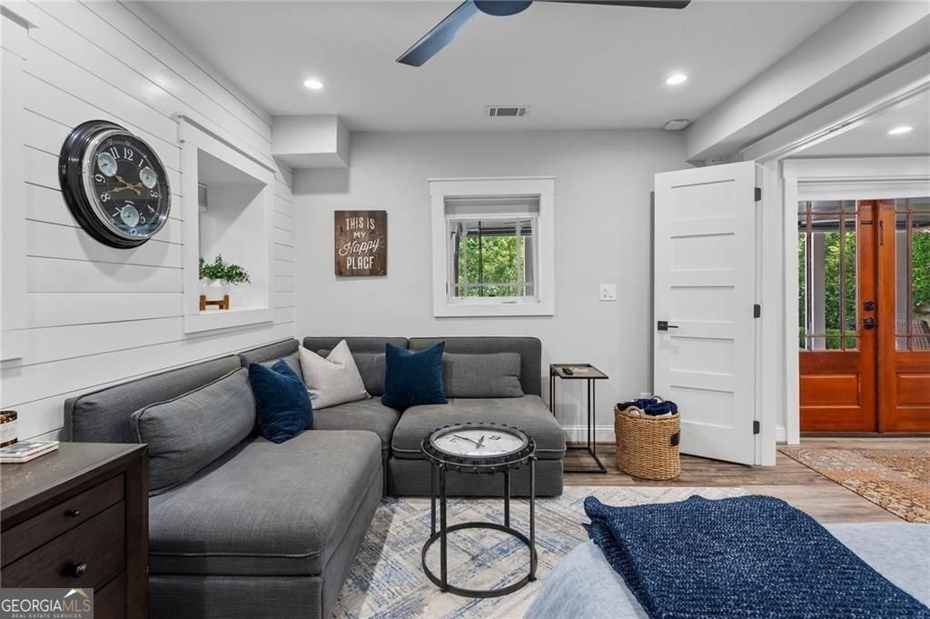 663 Yorkshire Road NE Atlanta GA 30306