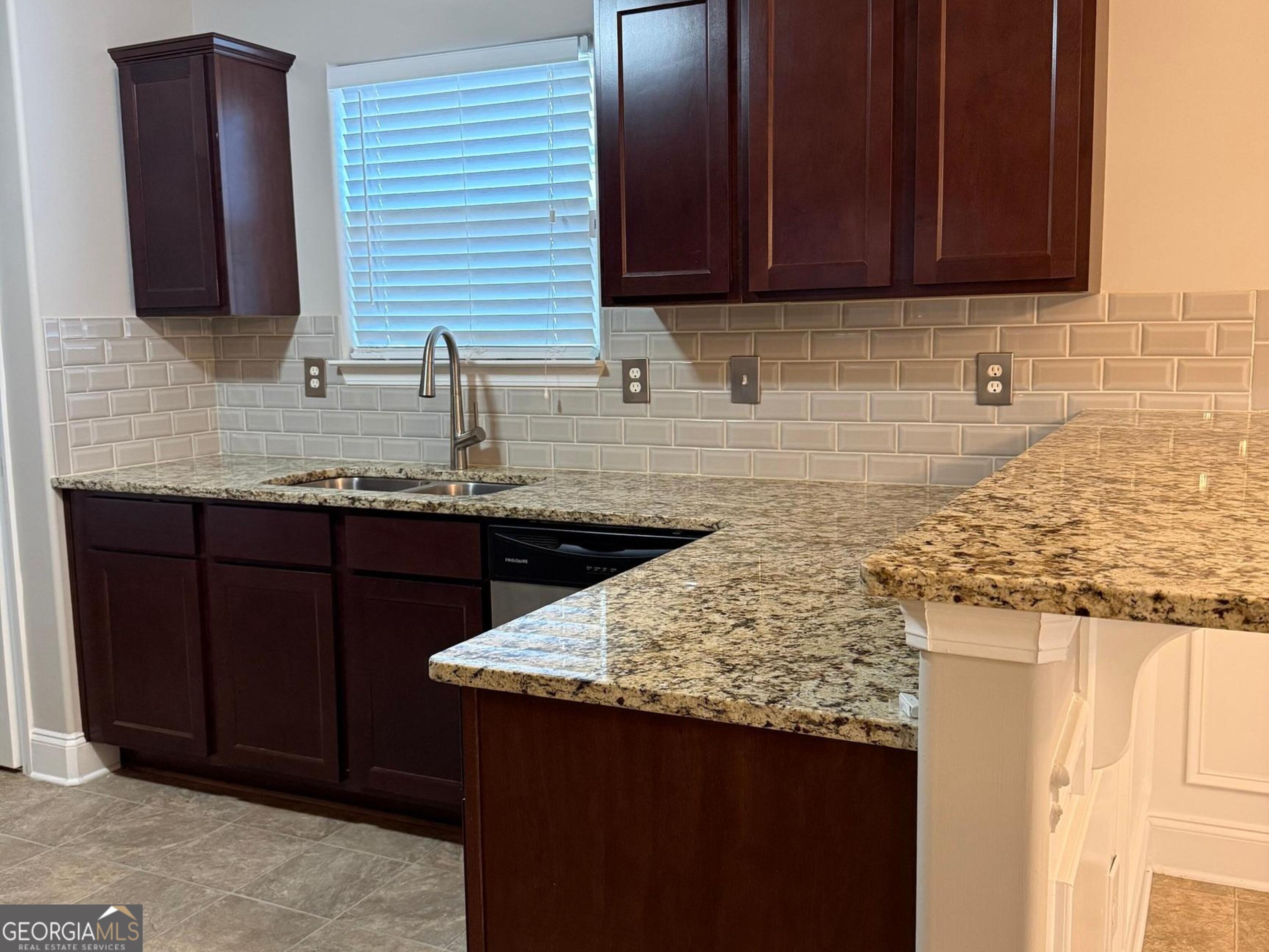 125 Leland Lane Mcdonough GA 30253