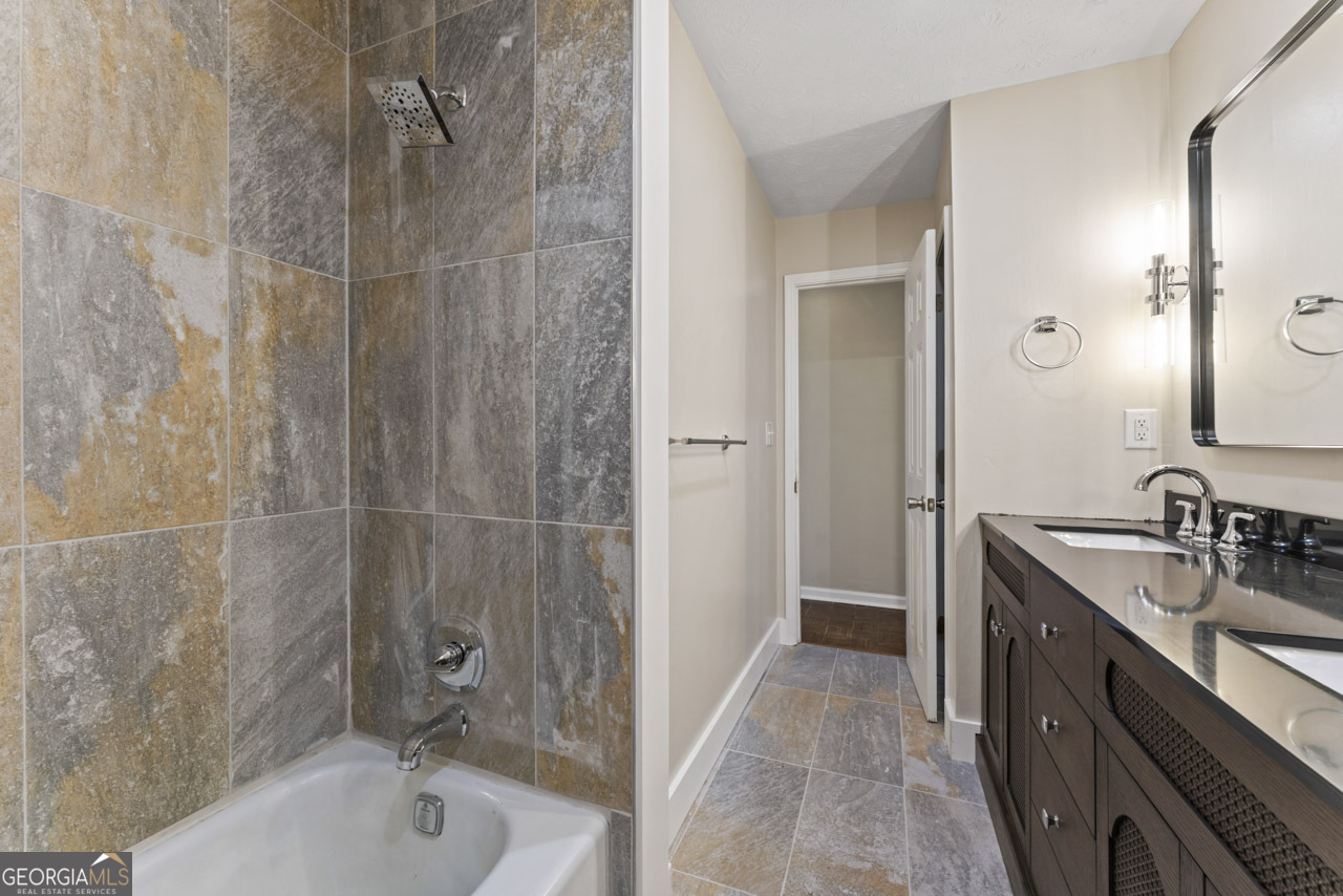 5170 Lost Dutchman Drive Lithonia GA 30038
