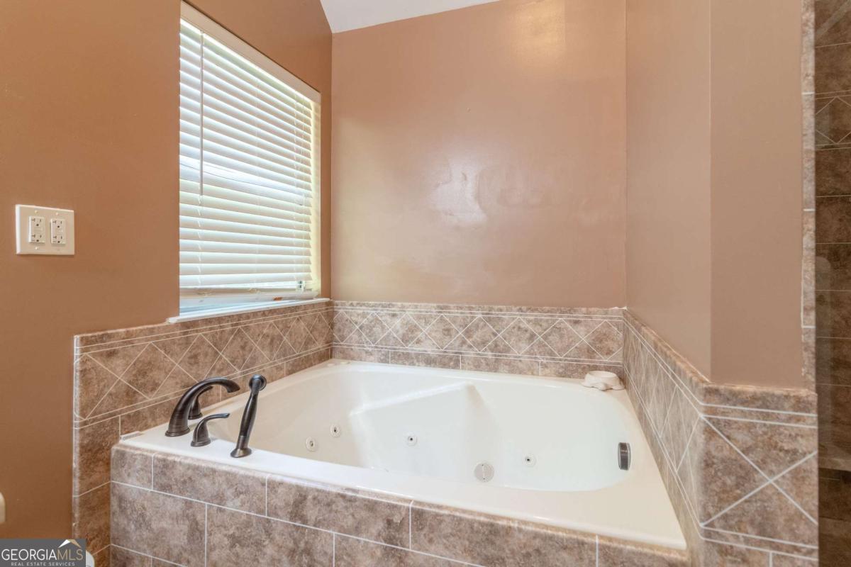 7377 Spoleto Loop Fairburn GA 30213