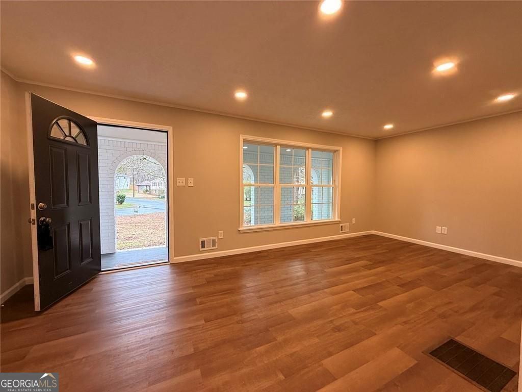 1055 Pinecrest Drive Forest Park GA 30297