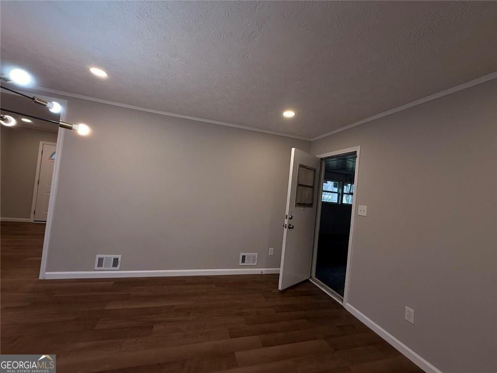 1055 Pinecrest Drive Forest Park GA 30297