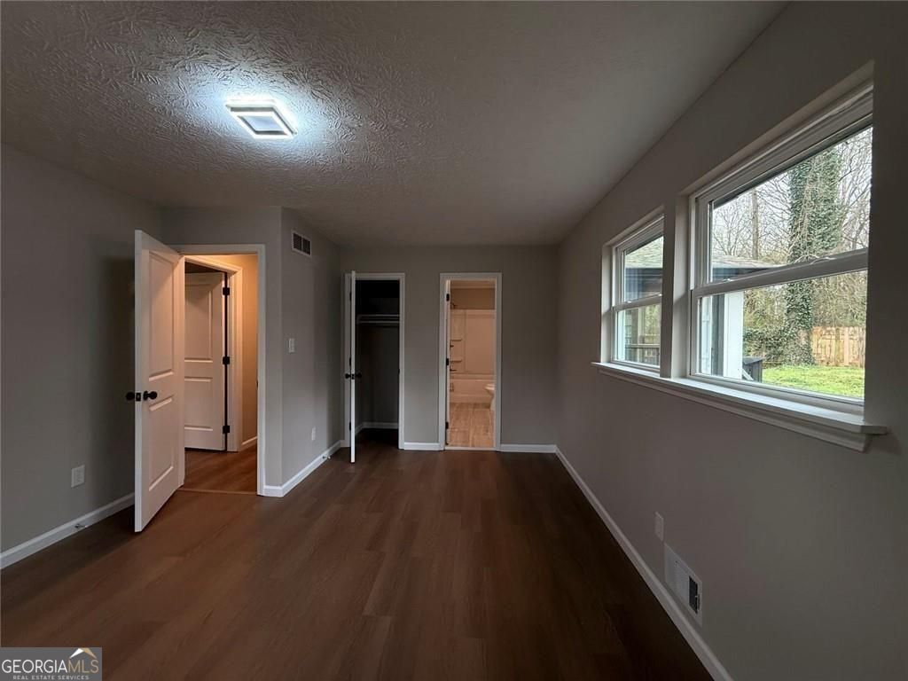 1055 Pinecrest Drive Forest Park GA 30297
