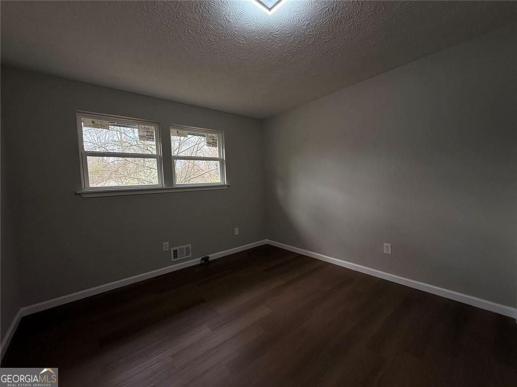 1055 Pinecrest Drive Forest Park GA 30297