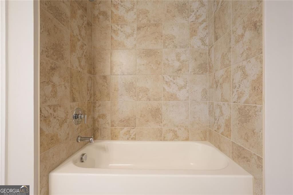 4240 Hickory Pine Alley Doraville GA 30360