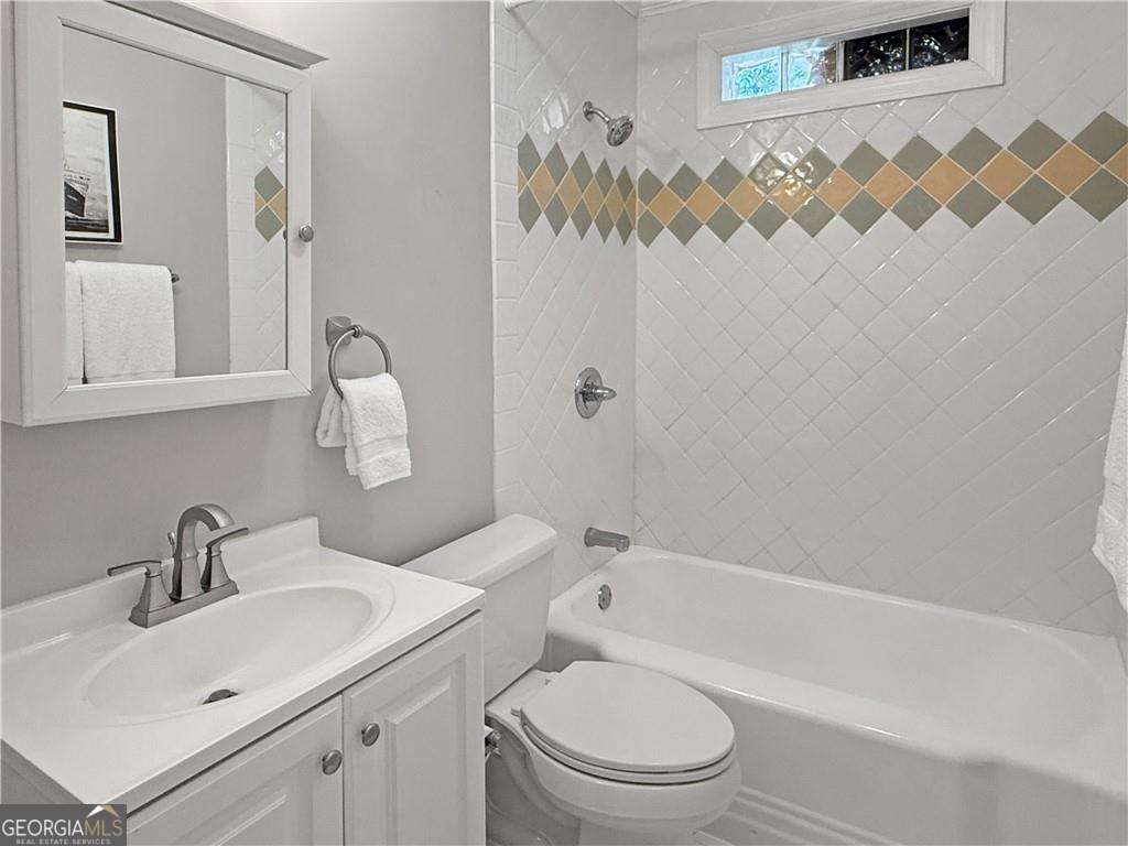 656 Timm Valley Road NE Atlanta GA 30305