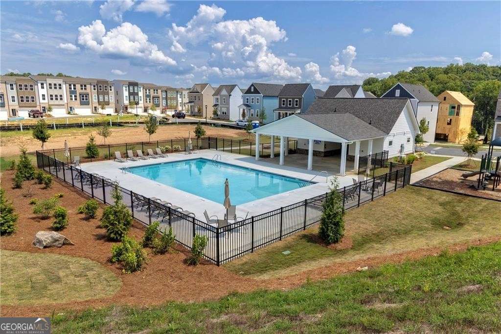 1422 Creekside Circle NW Atlanta GA 30318