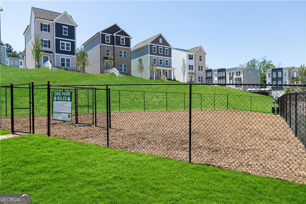1422 Creekside Circle NW Atlanta GA 30318