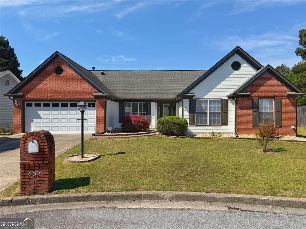 902 Conners Cove NW Lawrenceville GA 30044