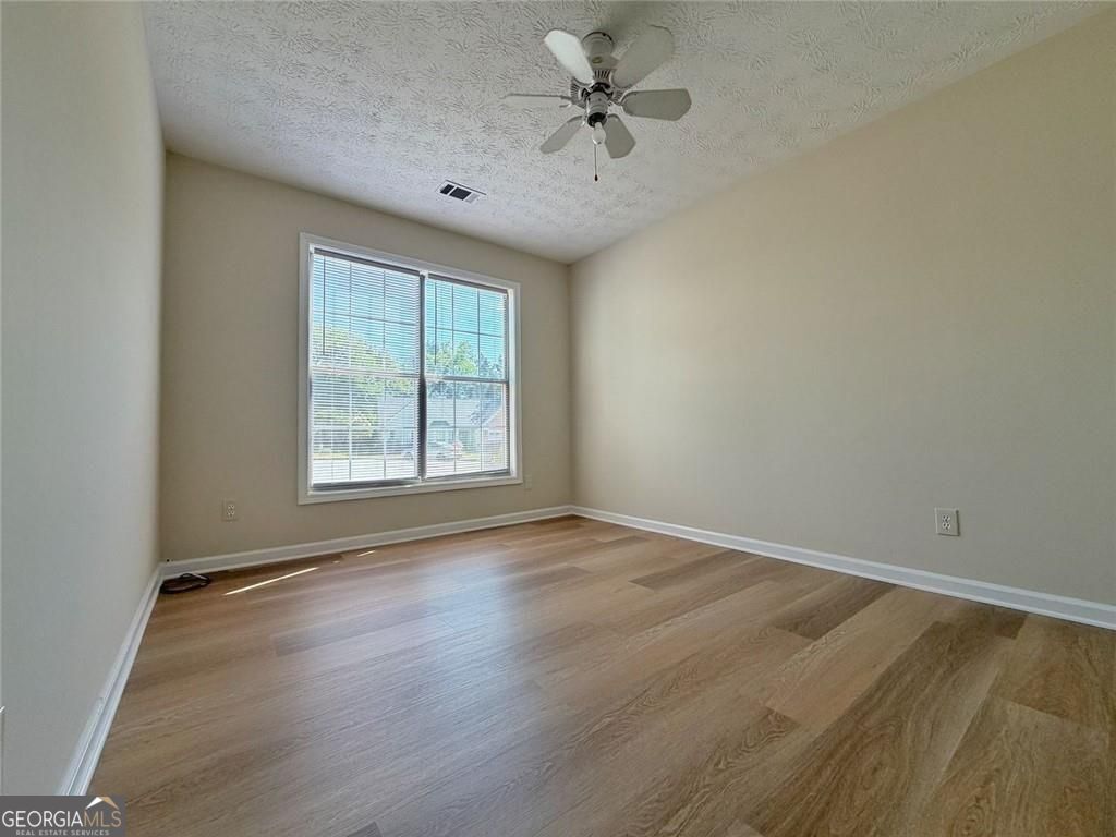 902 Conners Cove NW Lawrenceville GA 30044