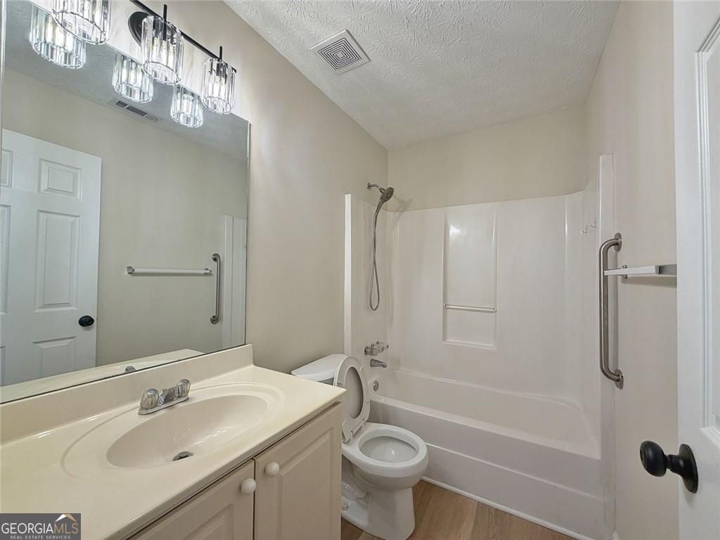 902 Conners Cove NW Lawrenceville GA 30044